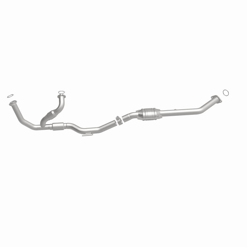 MagnaFlow Direct Fit Catalytic Converter 98-00 Sienna 3.0L
