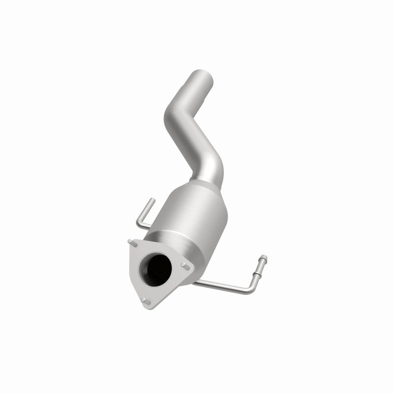 MagnaFlow Direct Fit Catalytic Converter 04-07 VW Touareg 4.2L Driver Side