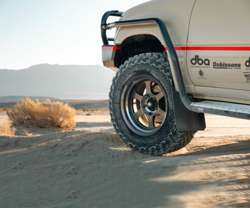 DBA 11-15 Jeep Grand Cherokee All Exc. SRT8 Rear T3 4000 Series Uni-Directional Slotted Rotor 350mm