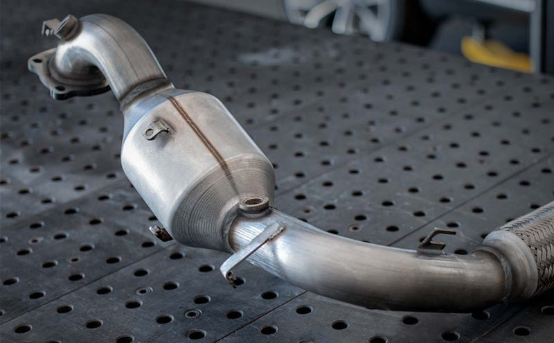 MagnaFlow 08-13 128i 3 L Underbody Direct Fit Converter