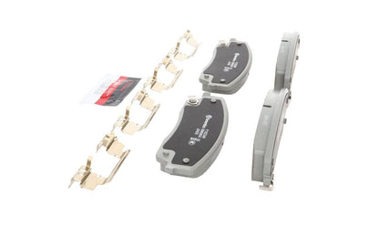 Brembo 05-08 Chrysler 300/ Dodge Charger/Challenger/Magnum Front NAO Brake Pad
