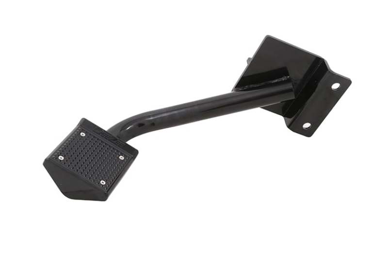 Dee Zee 19-23 Nissan Titan Bumper Step