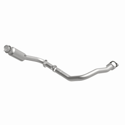 Magnaflow Conv DF 10-13 Land Rover LR4 V8 5.0L OEM Underbody