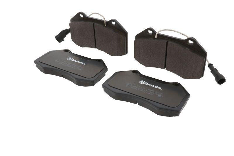 Brembo 15-20 Alfa Romeo 4C Front Low-Met Brake Pad