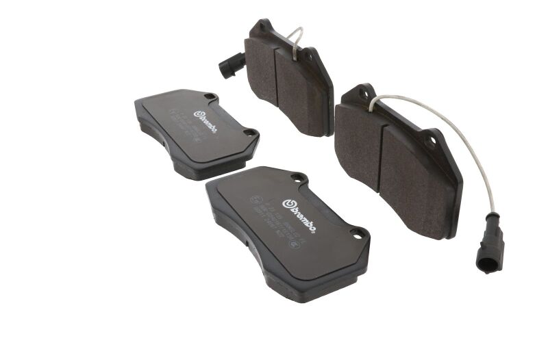 Brembo 15-20 Alfa Romeo 4C Front Low-Met Brake Pad
