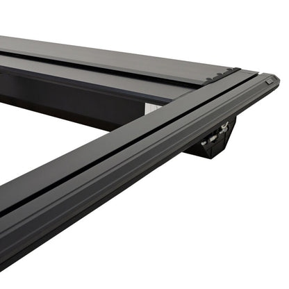 Westin 19-26 Ram 1500 (New Body)(Excl. RamBox) 5ft 7in Bed Manual Retractable Tonneau Cover - Black