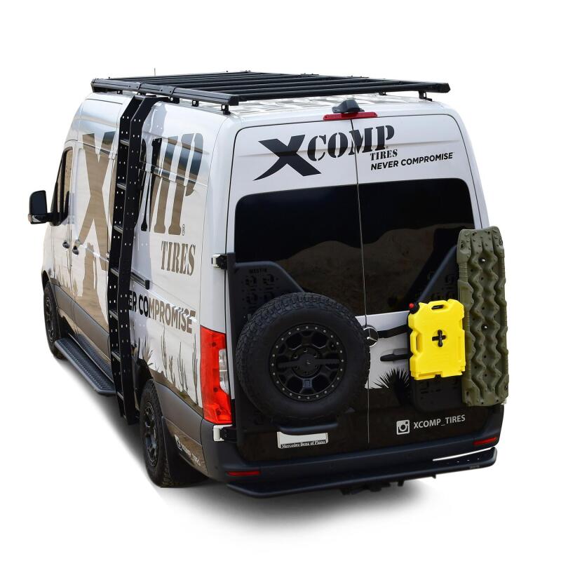 Westin 07-25 Mercedes-Benz Sprinter Outlaw Rear Step - Textured Black