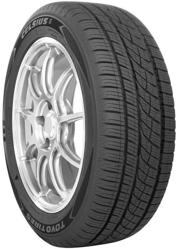 Toyo Celsius II Tire - 215/60R16 95H (TL)
