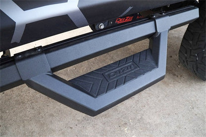 Dee Zee 99-23 Chevrolet/GMC/Dodge/Ford Full Size Truck Hex Cast - Crew Cab Side Steps (Txt Blk)
