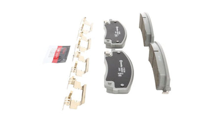 Brembo 05-08 Chrysler 300/ Dodge Charger/Challenger/Magnum Front NAO Brake Pad