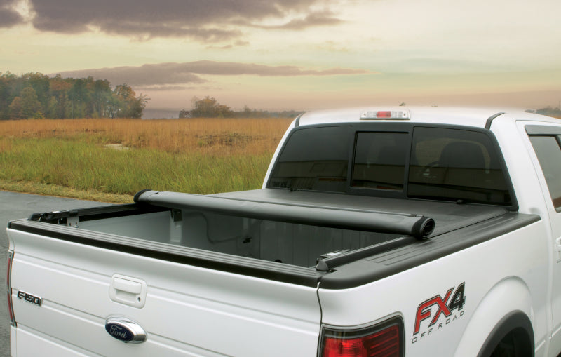 Lund 02-17 Dodge Ram 1500 (8ft. BedExcl. Beds w/Rambox) Genesis Roll Up Tonneau Cover - Black