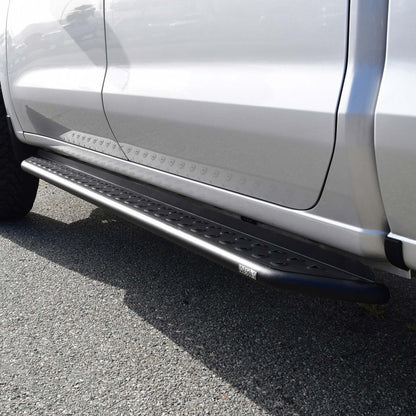 Westin 19-23 Chevrolet/GMC Silverado/Sierra 1500 Crew Cab Outlaw Nerf Step Bars - Textured Black