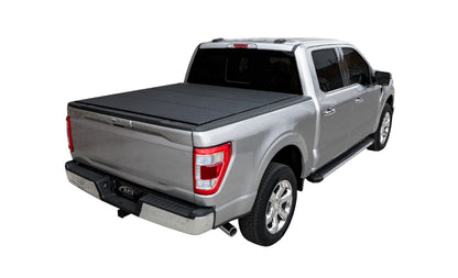 Access LOMAX Tri-Fold Cover 2017+ Ford Super Duty F-250/F-350/F-450 6ft 8in Box Diamond Mist