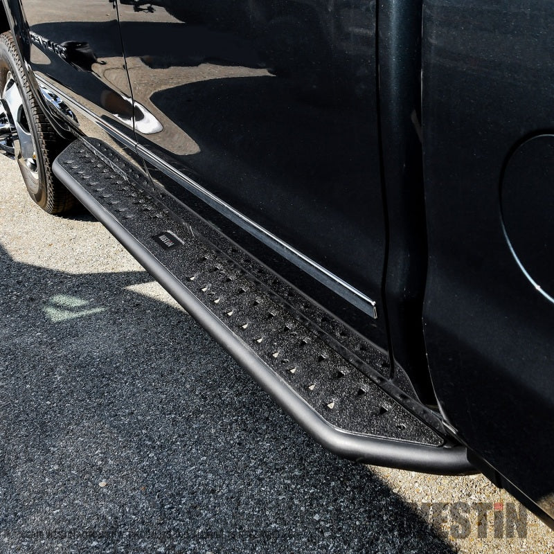 Westin 14-18 Chevrolet/GMC Silverado/Sierra 1500 CrewCab 15-19 2500/3500CrewCab Outlaw Nerf Step Bar