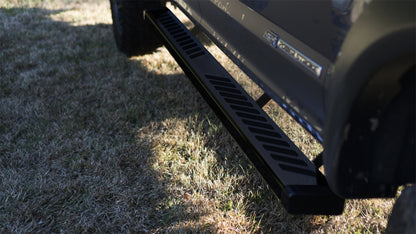 Lund 99-16 Ford F-250 Super Duty Crewcab Summit Ridge 2.0 Running Boards - Black