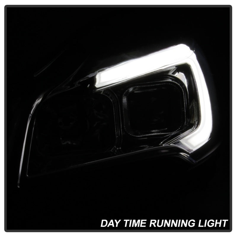 xTune 13-16 Ford Escape 13-16 LED Light Bar Halogen Proj Headlights - Chrome (PRO-JH-FESCA13-LB-C)