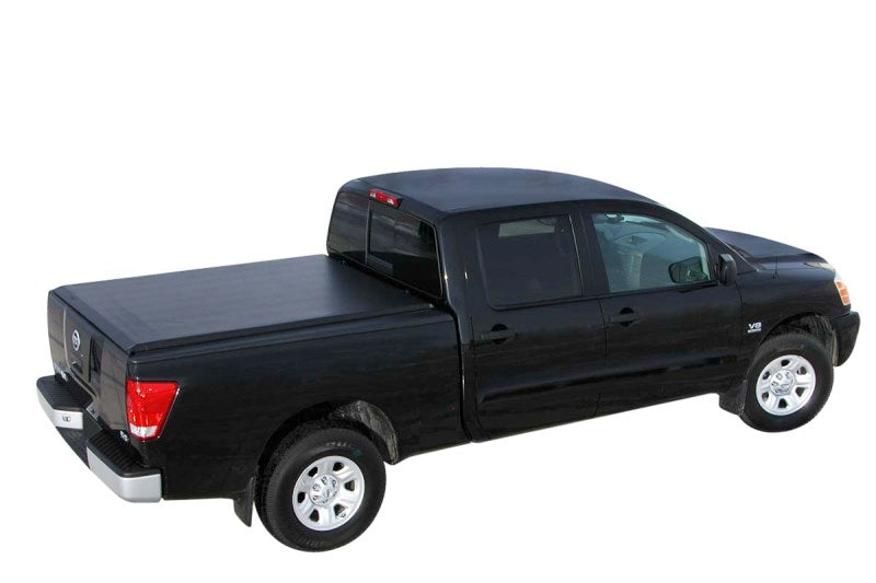 Access Literider 08-09 Titan King Cab 8ft 2in Bed (Clamps On w/ or w/o Utili-Track) Roll-Up Cover