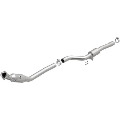 Magnaflow Conv DF 2013-2017 SL550 V8 4.6 OEM Underbody