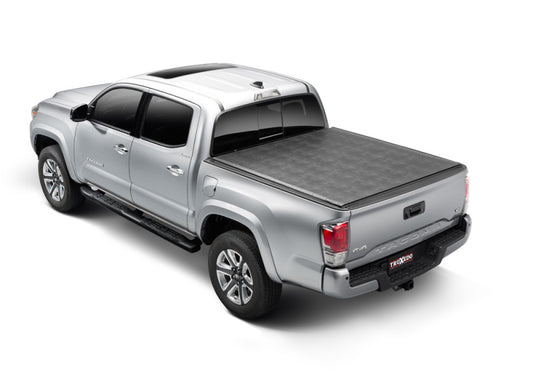 Truxedo 2022 Toyota Tundra 5ft. 6in. SentryBed Cover - With Deck Rail System