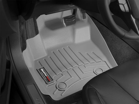 WeatherTech 2007 Volkswagen Passat Front FloorLiner - Grey (Oval Twist Retention; Auto Trans Only)