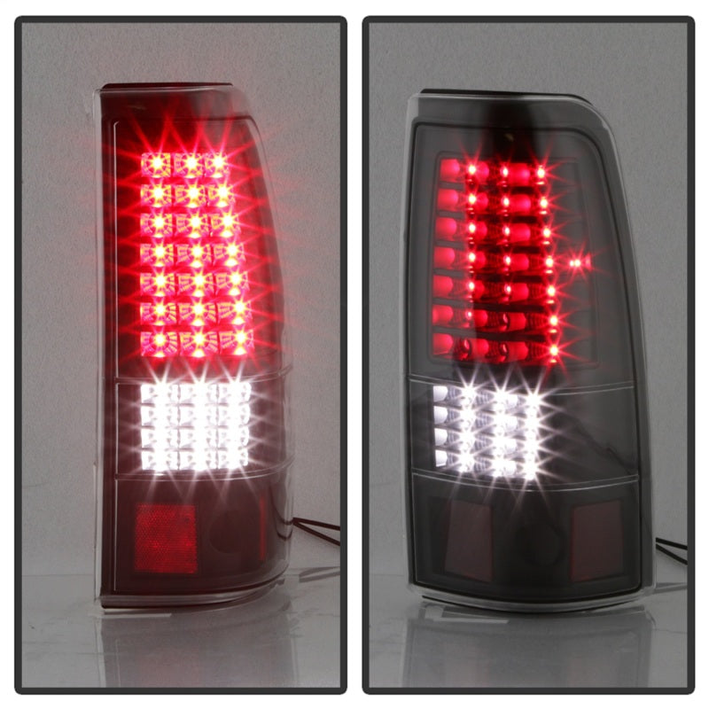 xTune 03-06 Chevrolet Silverado 1500 LED Tail Lights - Black (ALT-JH-CSIL03-LED-BK)