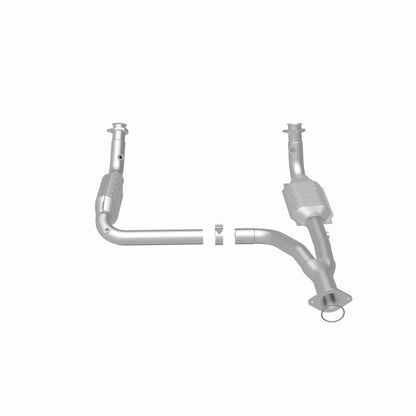 MagnaFlow Conv DF 07-09 Chevrolet/GMC Silverado/Sierra 2500 HD 6.0L Y-Pipe Assembly excludes Classic