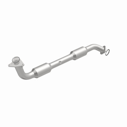 MagnaFlow Conv Direct Fit 13-15 Land Cruiser 5.7