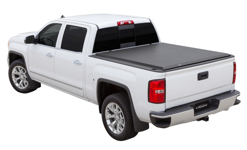 Access Limited 04-07 Chevy/GMC Full Size 5ft 8in Bed Roll-Up Cover