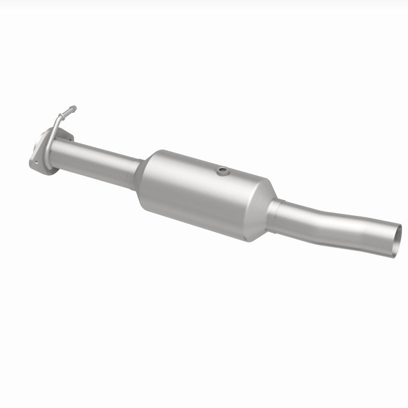 MagnaFlow 09-10 Ford F-550 Super Duty V10 6.8L Rear Underbody Direct Fit Catalytic Converter