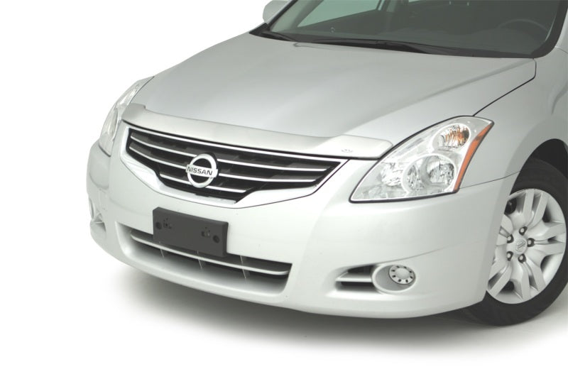 AVS 10-12 Nissan Altima Aeroskin Low Profile Hood Shield - Chrome