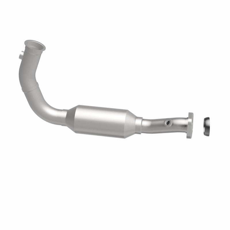 MagnaFlow Conv Direct Fit OEM 2004 Jeep Liberty Underbody